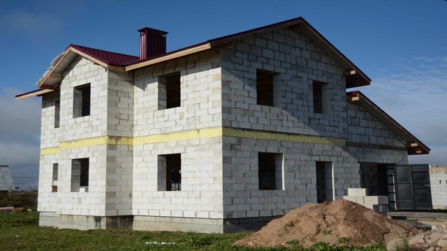 Построенный дом из газобетона