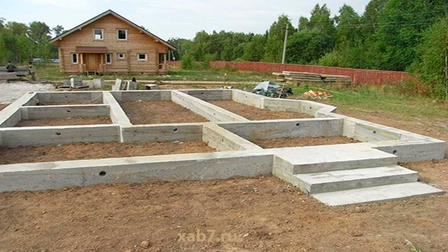 Ленточный фундамент в Хабаровске